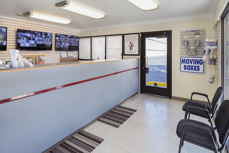 Premier Self Storage photo 5