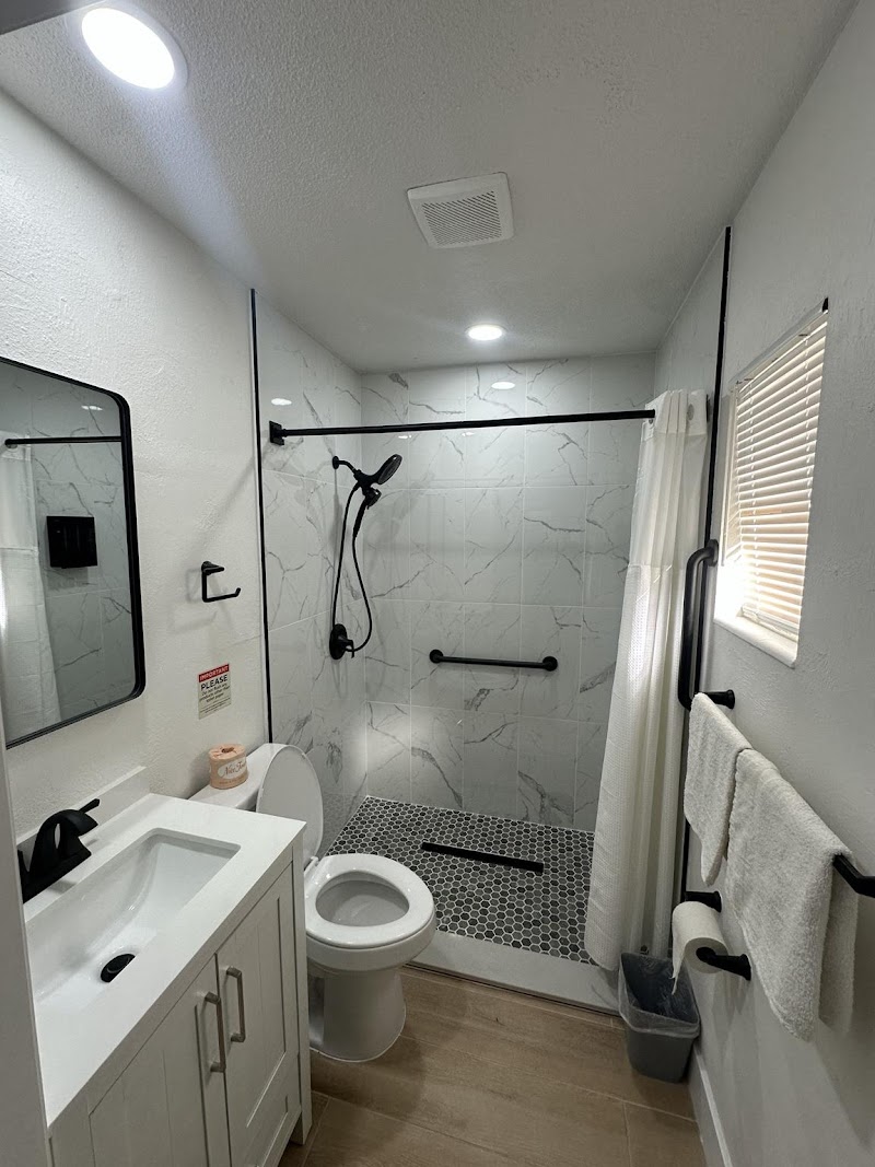 Sunshine Inn photo 3