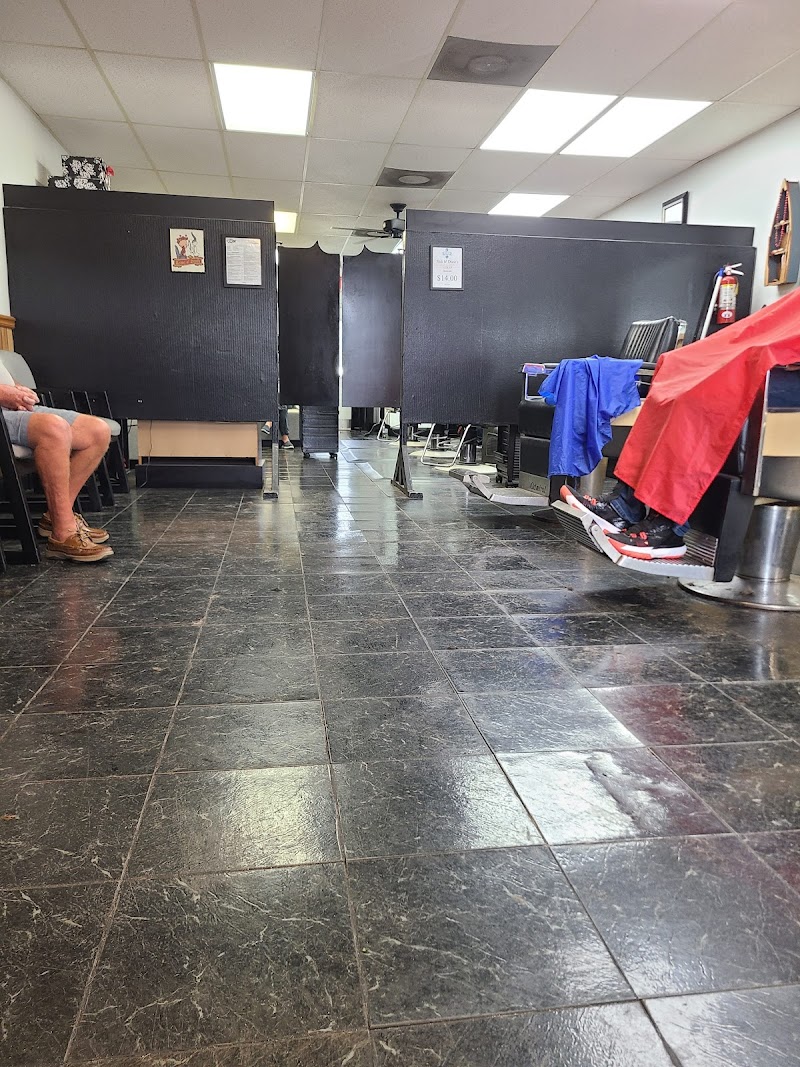 Rick & Diane's Barber & Beauty photo 3