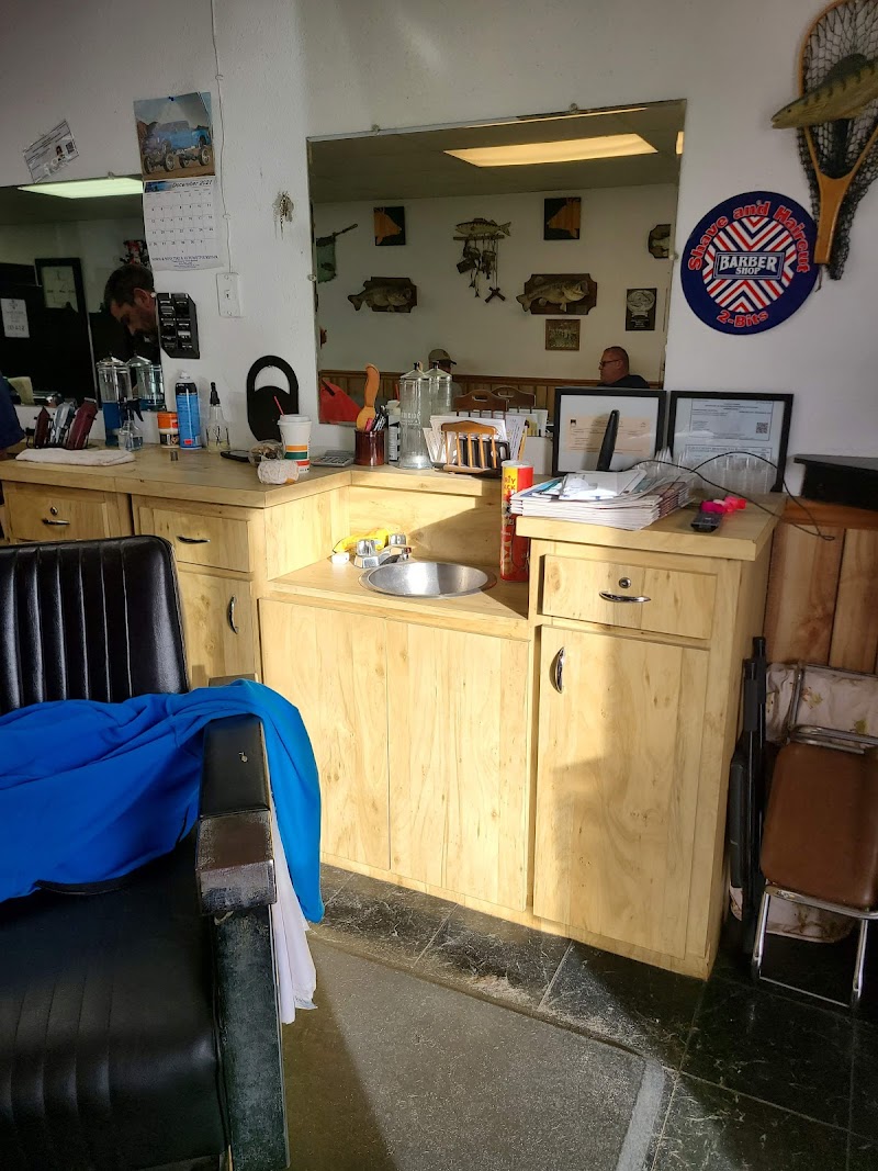Photo of Rick & Diane's Barber & Beauty