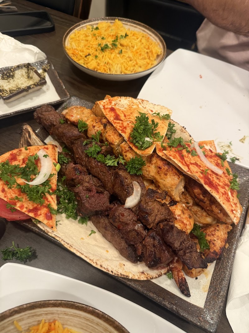 Darna Mediterranean Grill photo 4