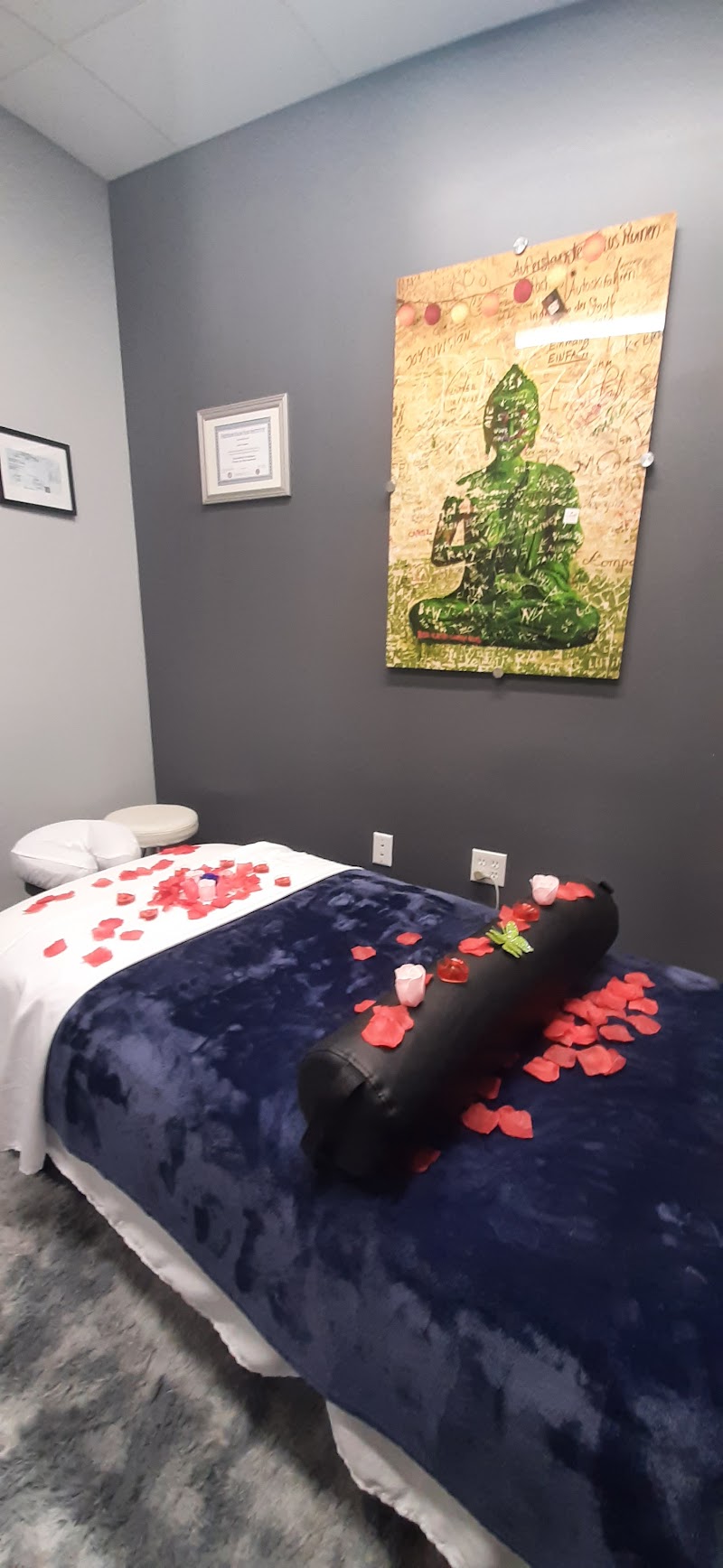 Photo of Laura Massage Therapy LLC (MA 103131)
