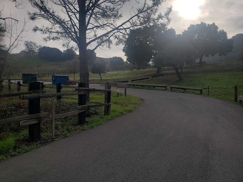 Oak Knoll Group Area photo 2