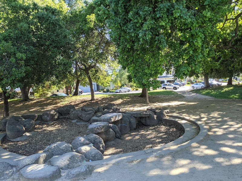 Three Oaks Park photo 5
