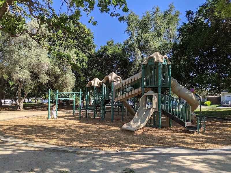 Photo of Three Oaks Park