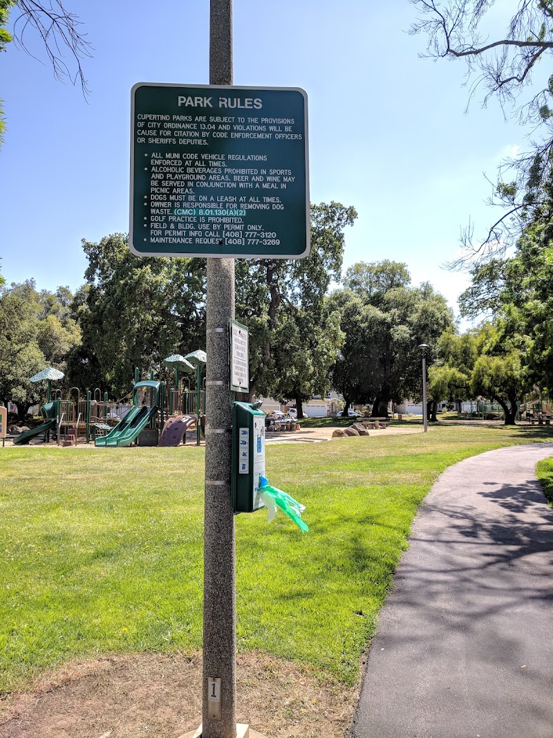 Three Oaks Park photo 4