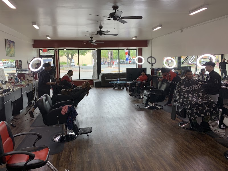 Superior NC Barber Lounge photo 3