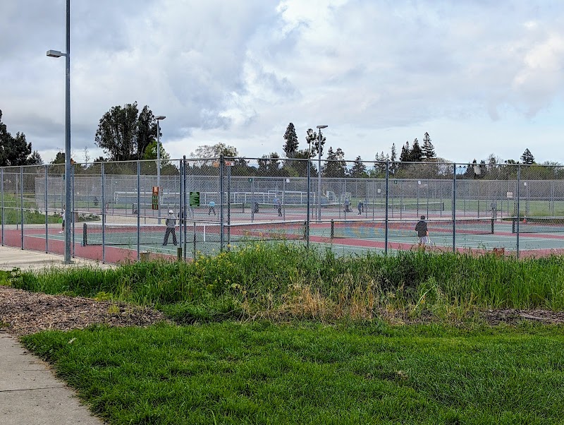 Tennis Courts photo 5
