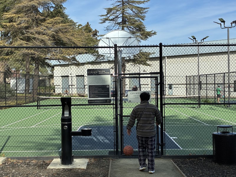 Tennis Courts photo 5