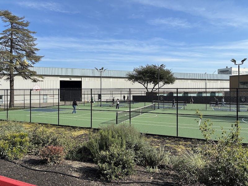 Tennis Courts photo 4