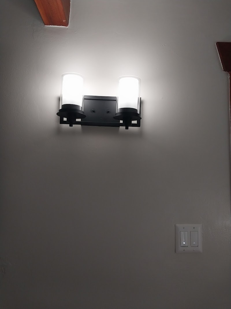 4E Tellez Electric Inc photo 4