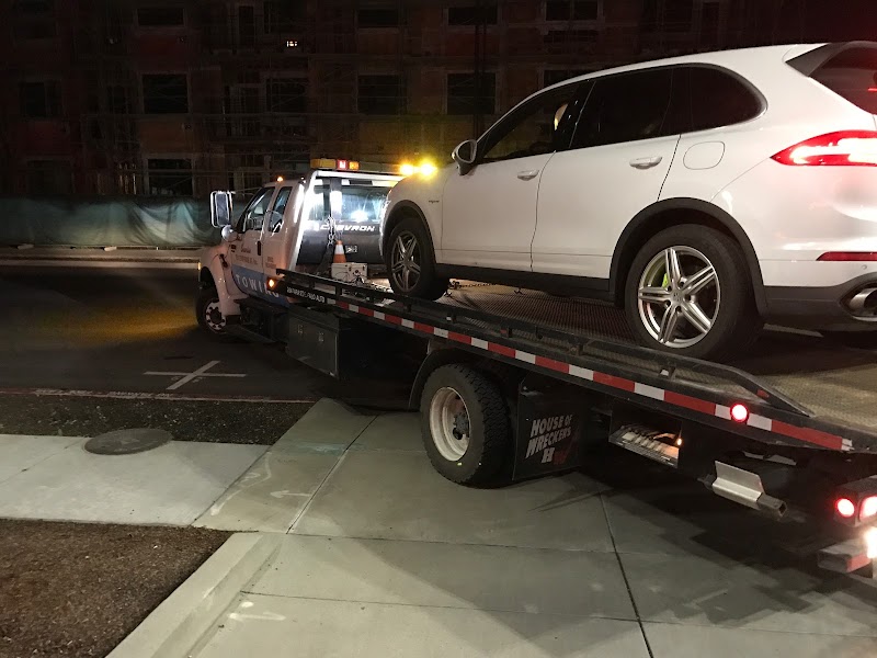 SUNRISE TOWING & STORAGE photo 3