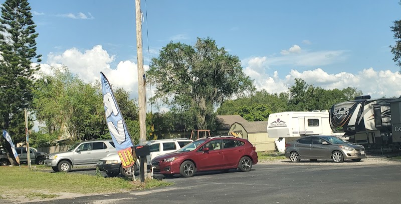 East Lake Auto & RV Sales Inc. photo 2