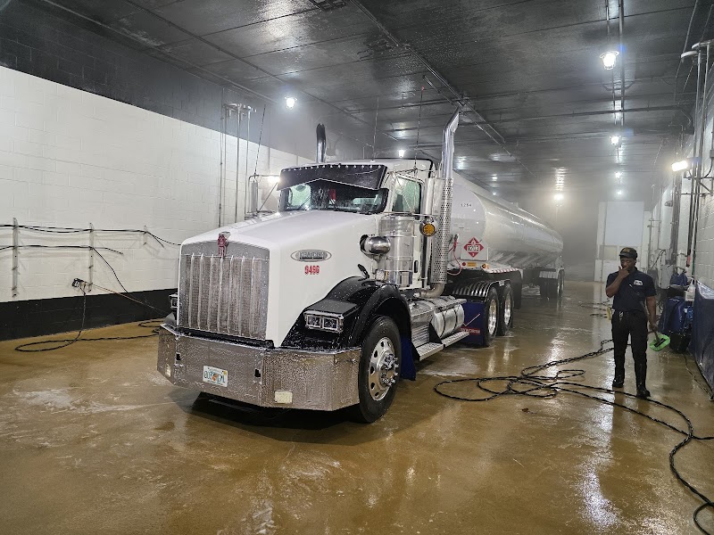 Blue Beacon Truck Wash of Dade City, FL photo 3