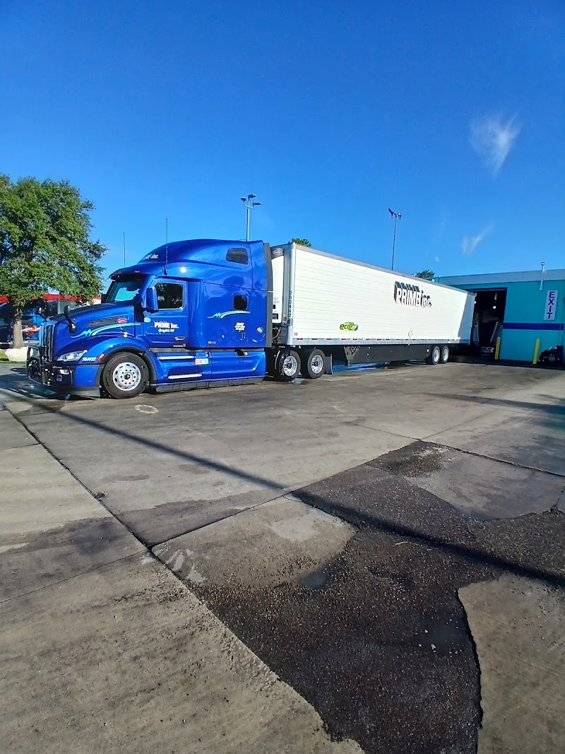 Blue Beacon Truck Wash of Dade City, FL photo 5