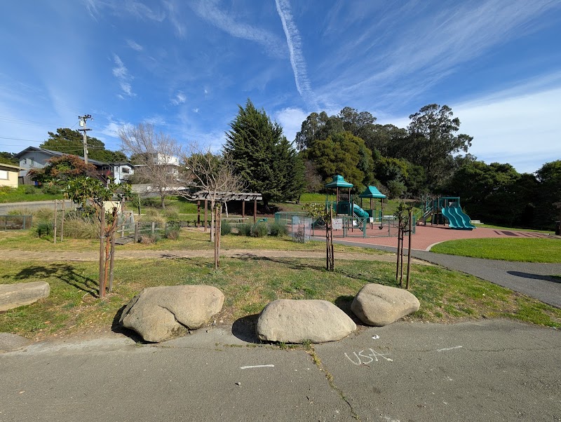Green Slide Park photo 5