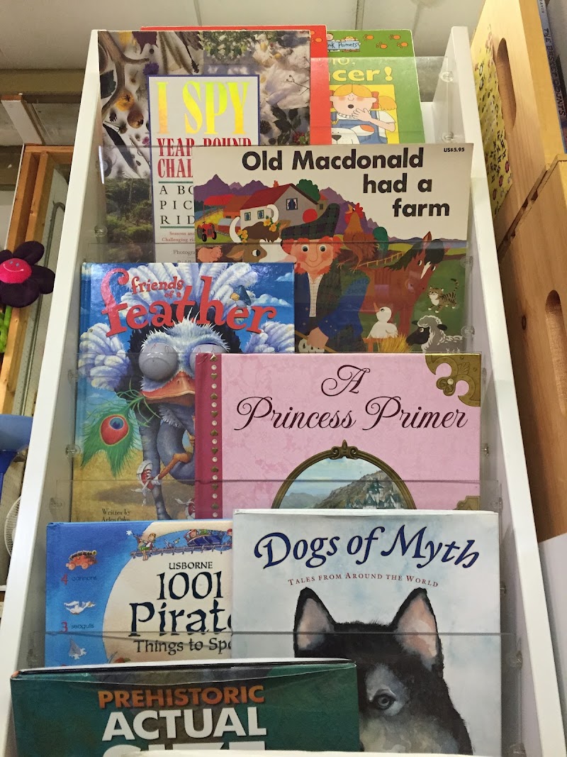 Sam's Books photo 3