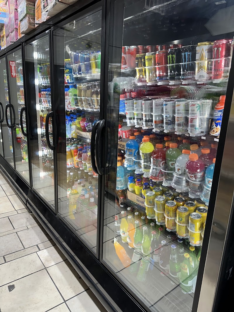 Golden Corner Market & Hot Food – Deli photo 3