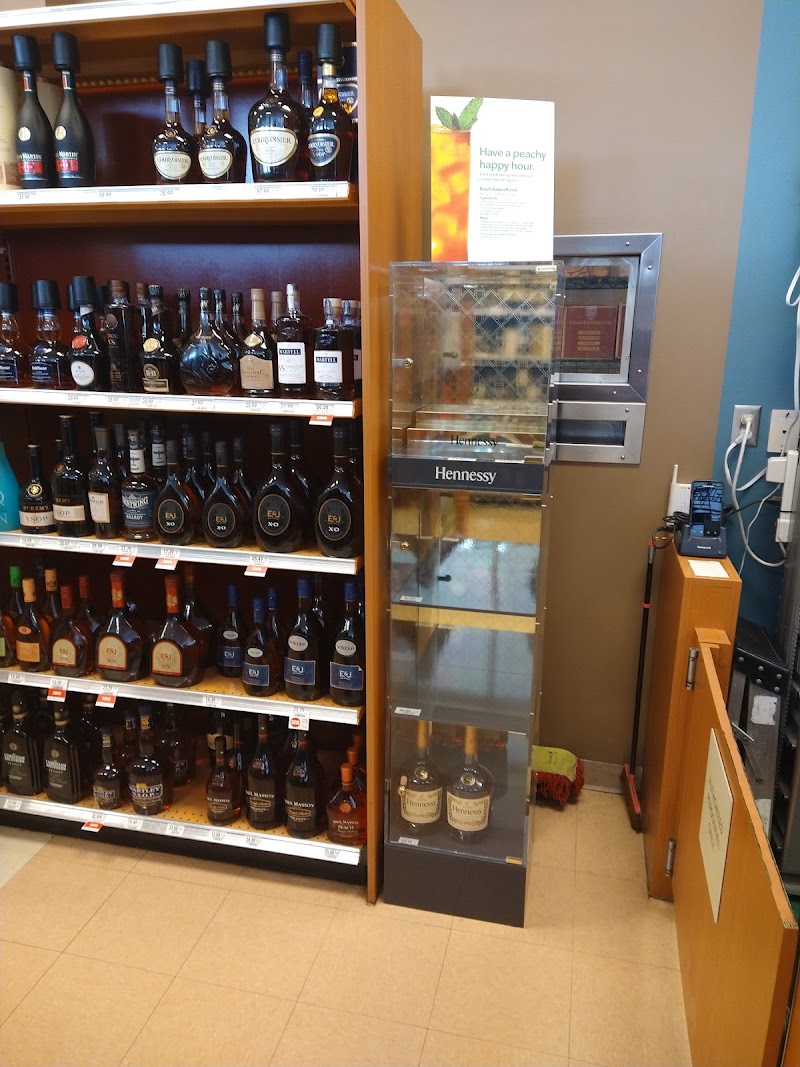 Publix Liquors at Bardmoor Promenade photo 2