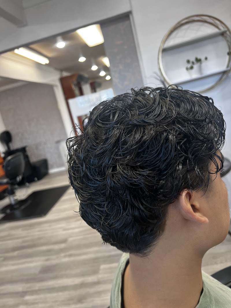 Stylish Salon photo 4