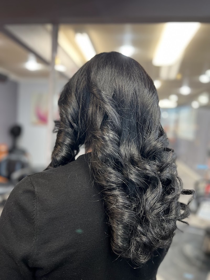 Stylish Salon photo 5