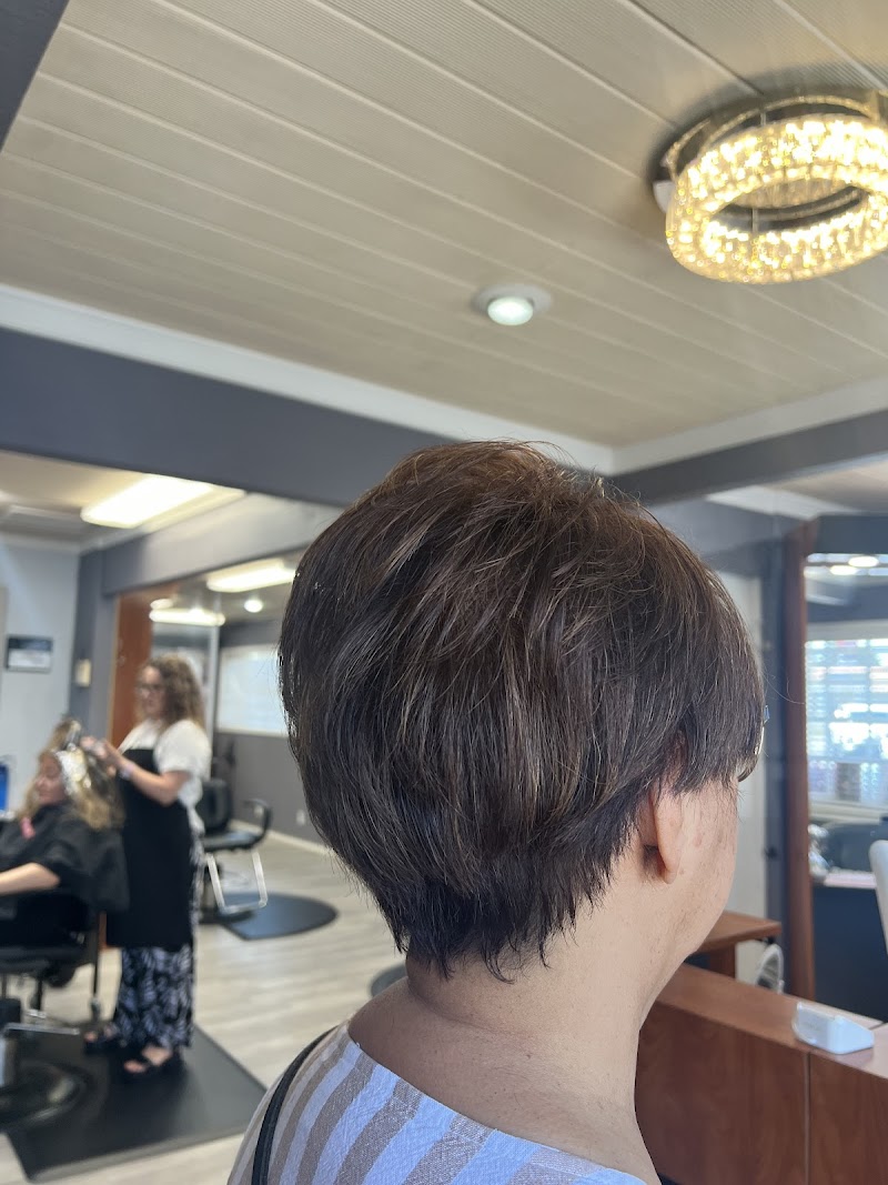 Stylish Salon photo 3