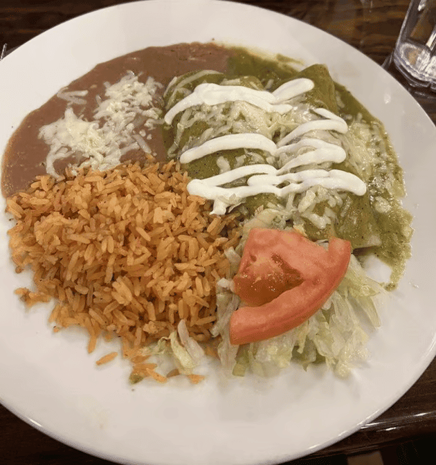 Favela's Mexican photo 3