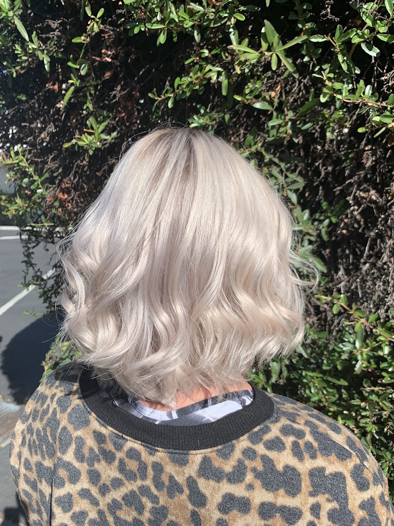 Photo of Kiara Fernandez Hair