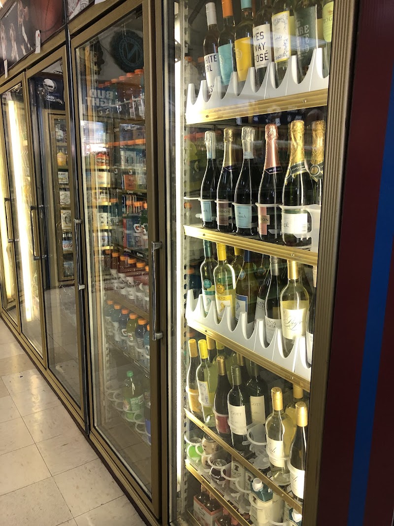 Booze and Brothers Liquor Store photo 4
