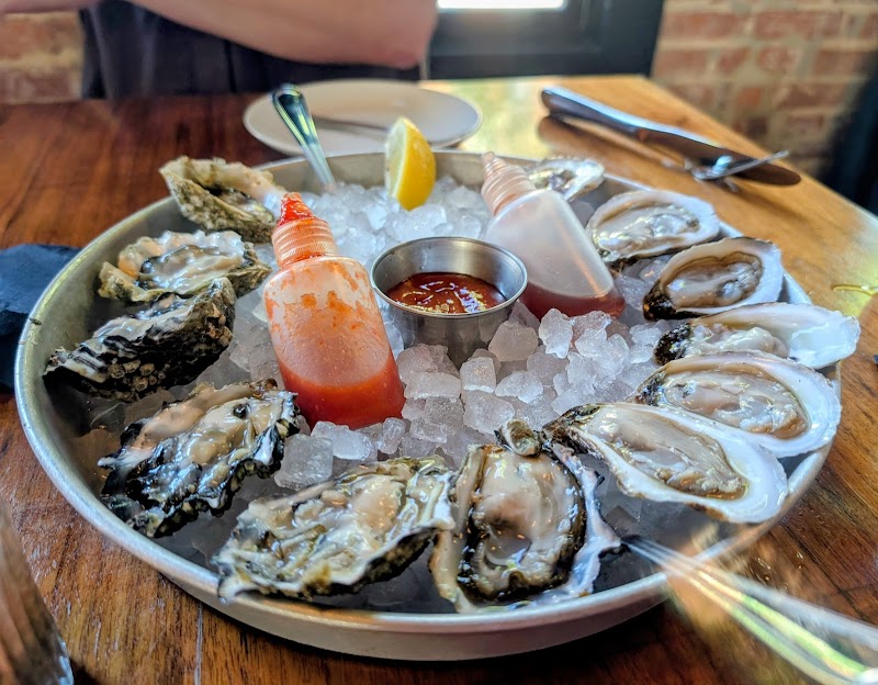 Sailor Oyster Bar photo 3