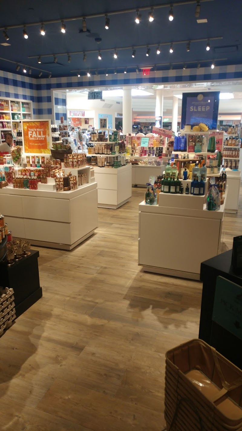 Heritage Mall photo 3