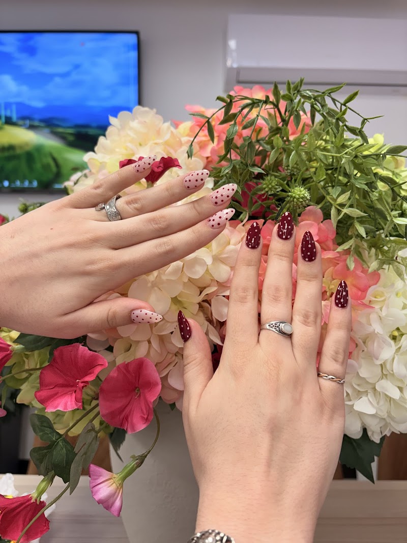 Blossom Nails Salon VT photo 3