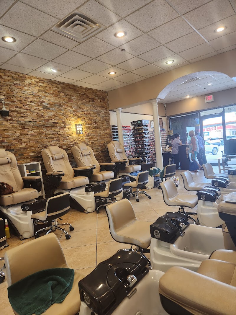 Crystal Nail & Spa photo 3