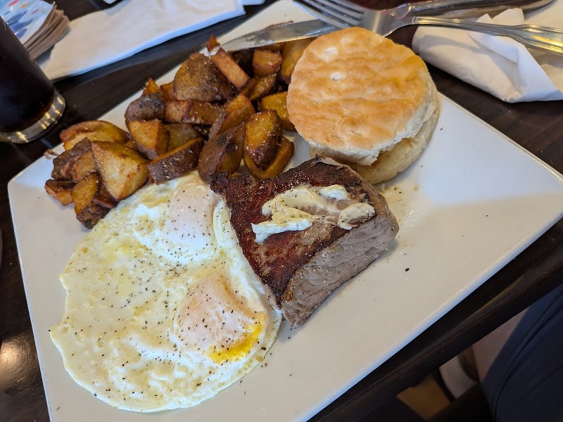 Legends Academy Cafe photo 3