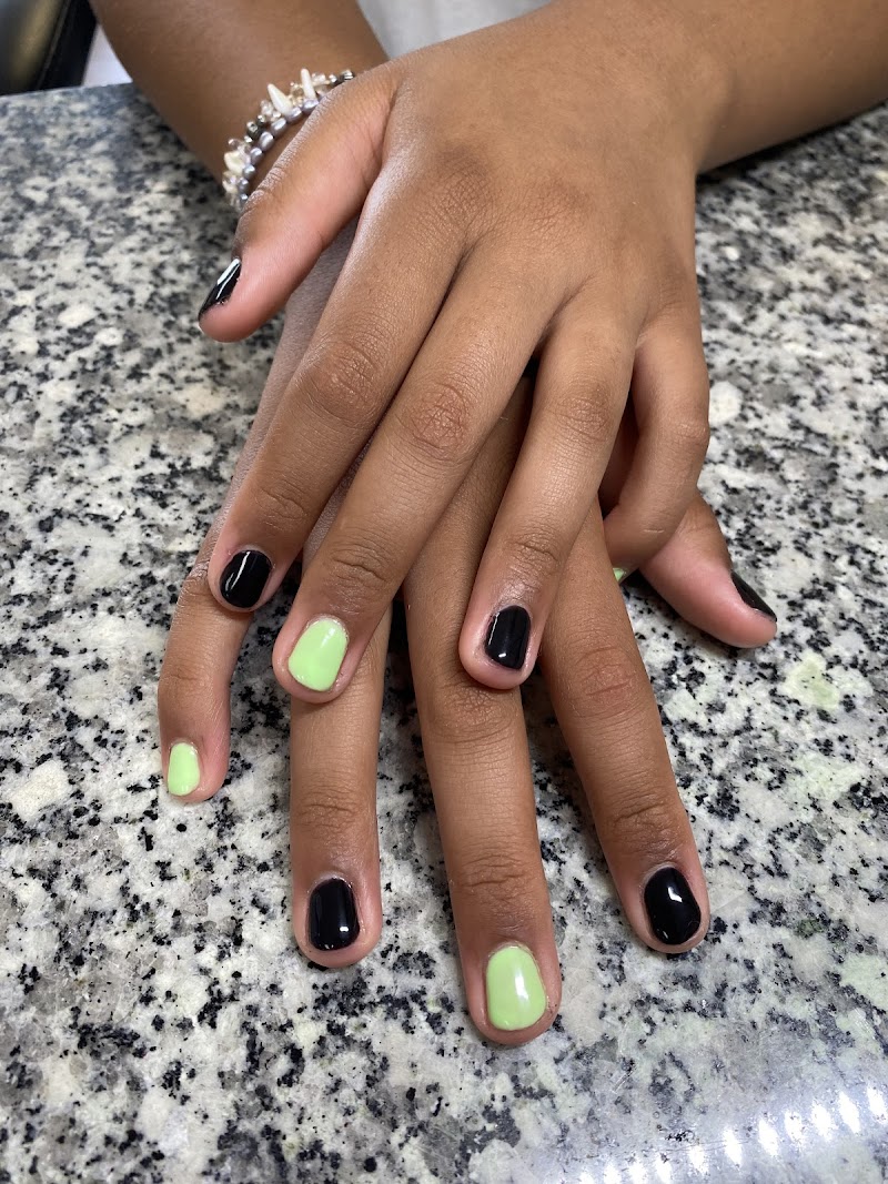 Nails By Ivone photo 4