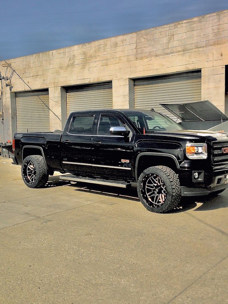 Dixon Tires & Rims, LLC photo 4