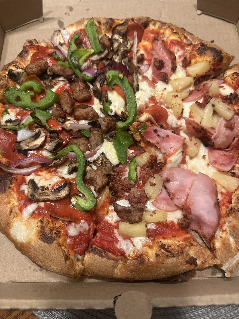 Cenario's Pizza of Dixon photo 5