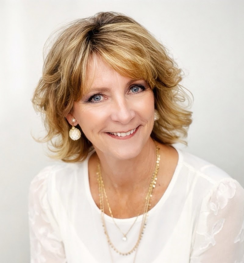 Photo of Kris Moxley | COMPASS | REALTOR® | DRE#00790463 | Moxley Real Estate