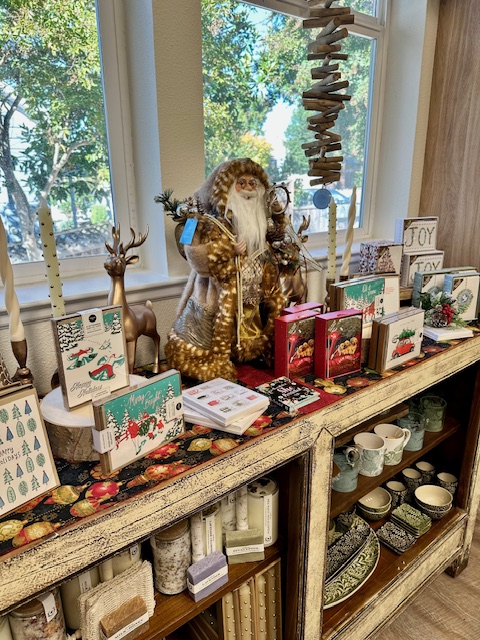 Saltwater Gifts & Books photo 4