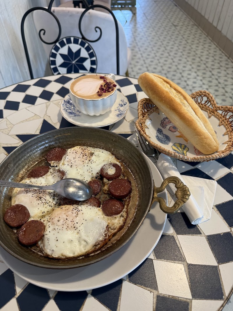 Canan's Kitchen Cafe & Bakery photo 3