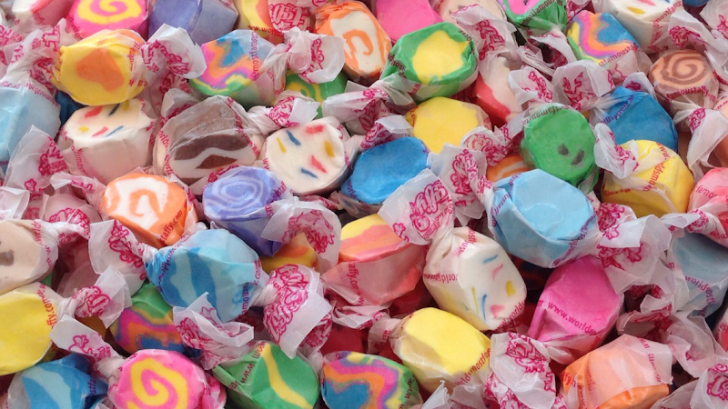 Zeno's Boardwalk Sweet Shop photo 2
