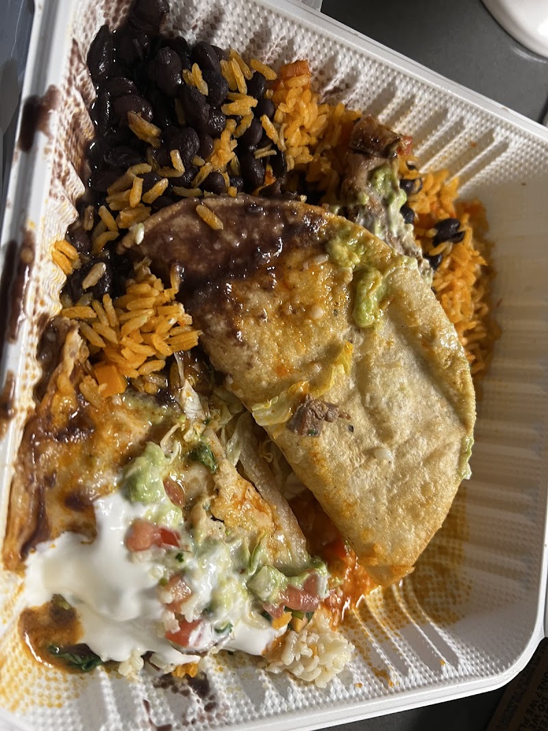 Los Molcajetes Mexican Food photo 2