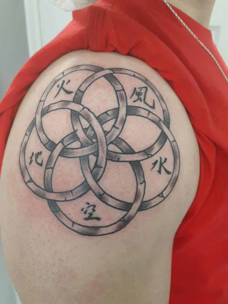 Black Label Tattoo photo 5