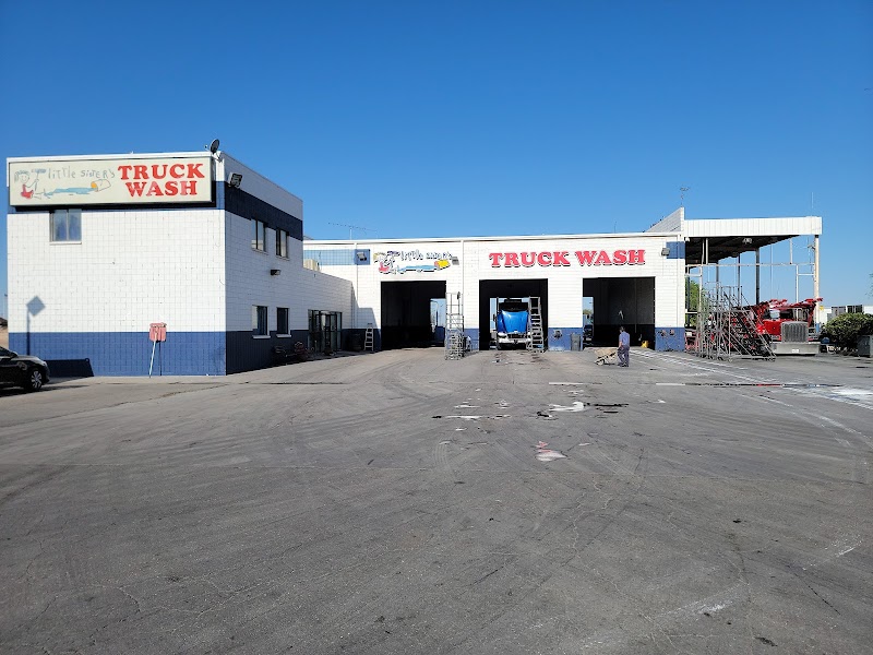Little Sisters Truck Wash Eloy, AZ photo 2