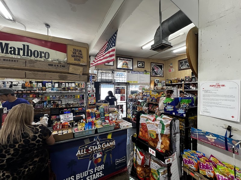 Lanza Brothers Market photo 4
