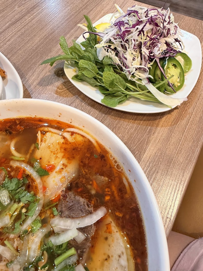 Pho Ngoc Lan Noodle House photo 3