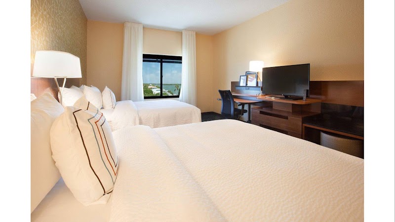 Fairfield by Marriott Inn & Suites Clearwater Beach photo 5