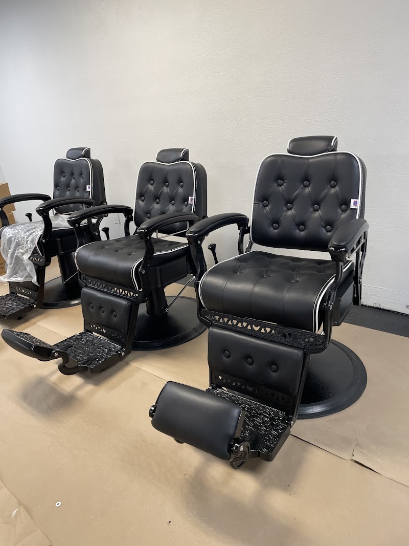 Traditional Barber Shop photo 5