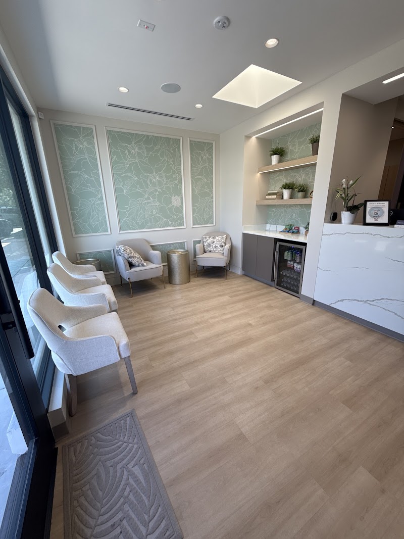 Avalon Dental - Dr. Elizabeth Dinh photo 5