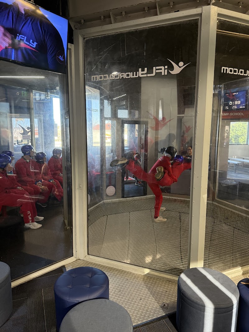 iFLY Indoor Skydiving - SF Bay photo 3